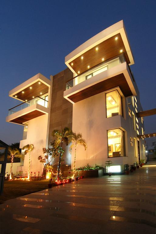 White Lotus Hotel Gurgaon Luaran gambar
