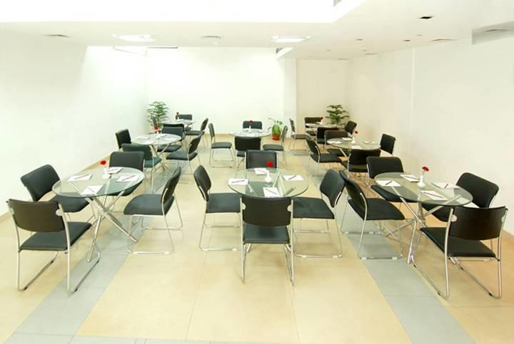 White Lotus Hotel Gurgaon Luaran gambar
